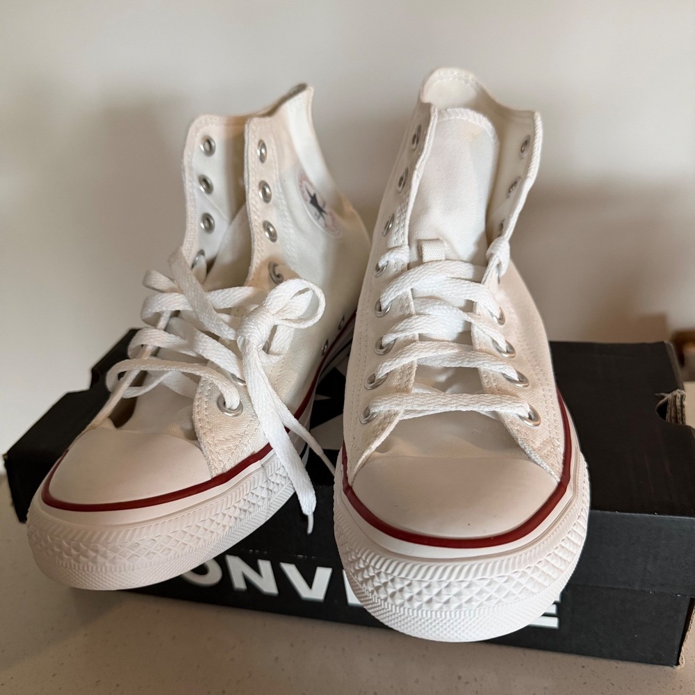 Converse Chuck Taylor All Star High Top White Sneakers Mens 8.5 Womens 10.5 - Picture 2 of 7